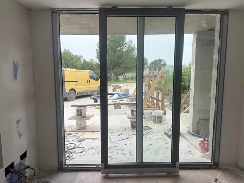 Alzante scorrevole scuro